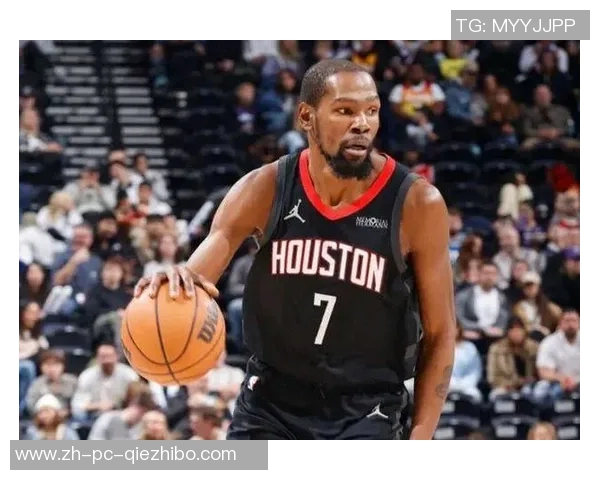 雷霆三少时隔多年重聚休城杜兰特亚当斯再续昔日辉煌